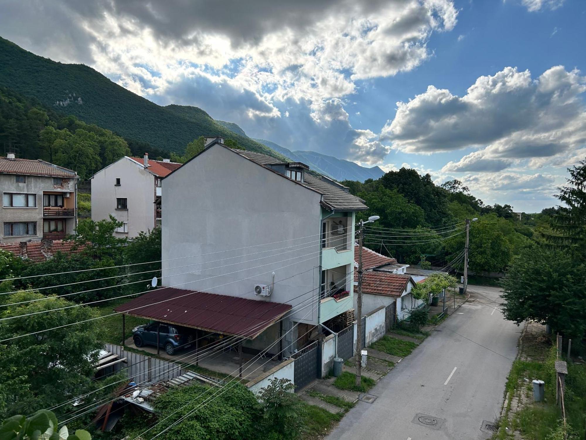 Apart House Ana Апартамент За Гости Ана Vratsa Exterior photo